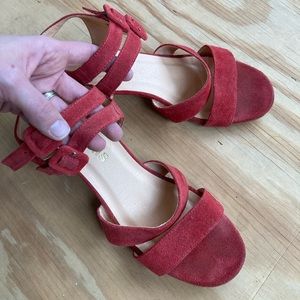 Marais Jardin Heel in Cherry, size 7